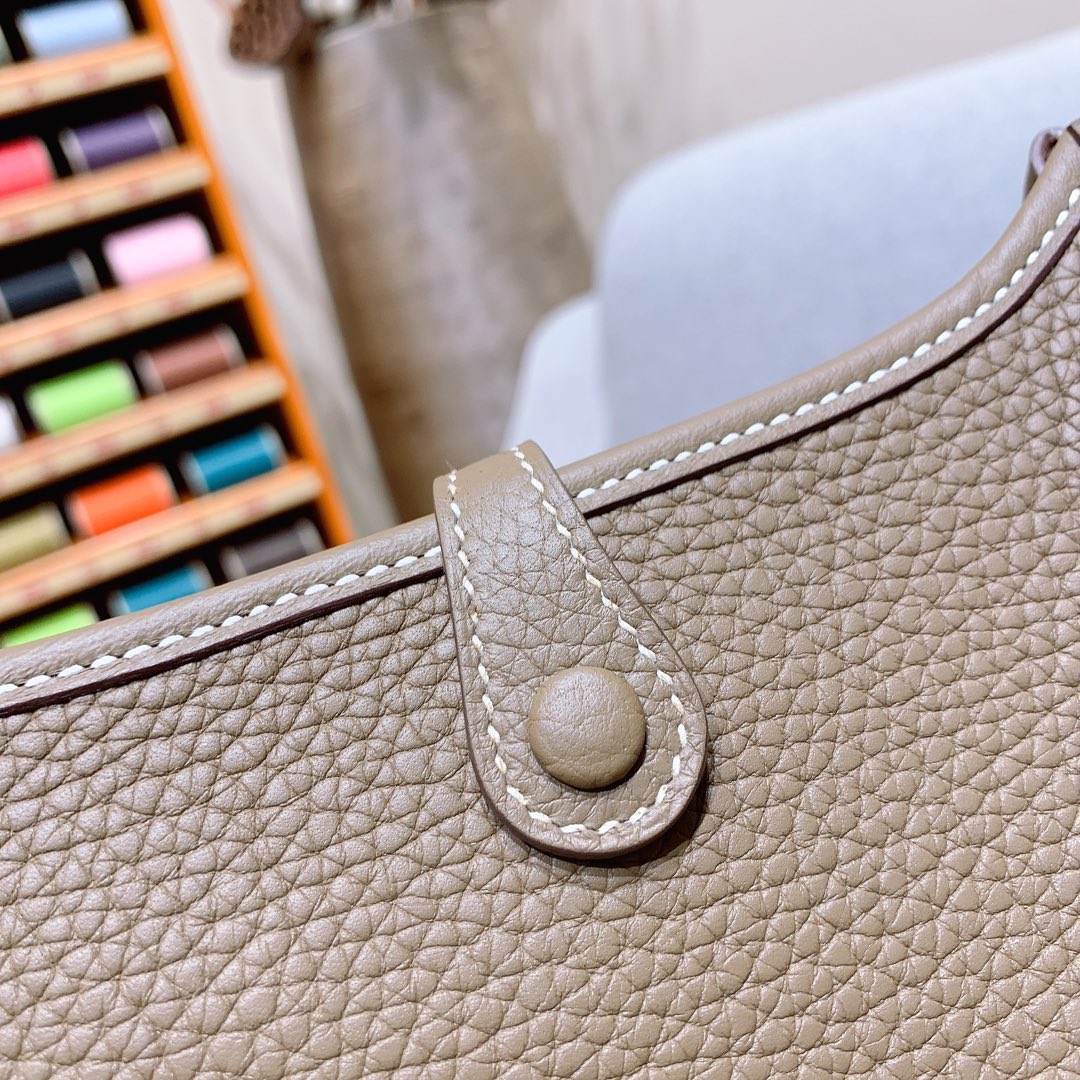 에르메스 미니 에블린16 에토프 금장 끌레망스 가죽